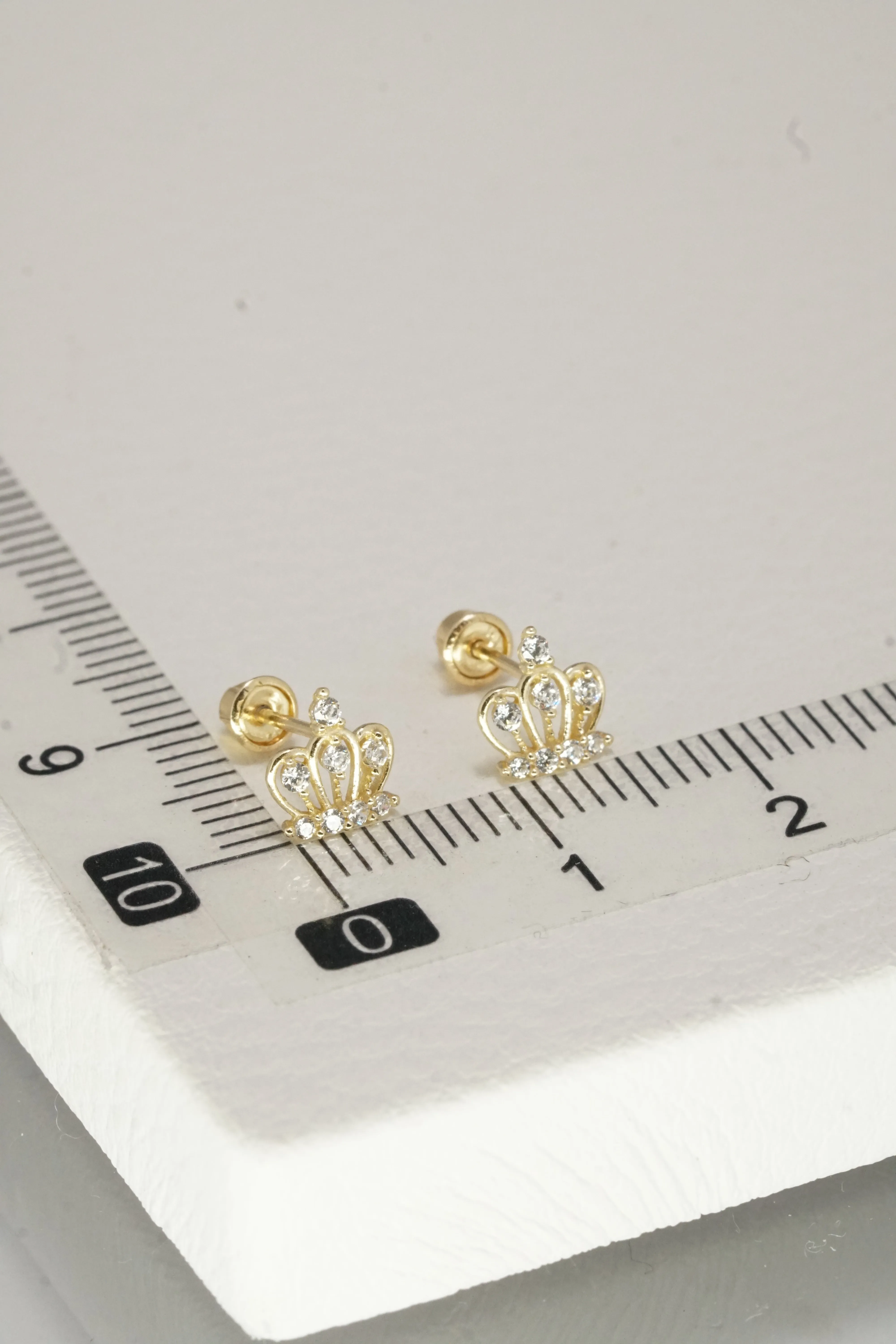 14K Solid Yellow Gold CZ Crown Screw Back Stud Earring