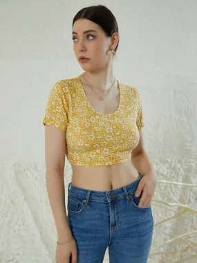 Berrylush Women Yellow & White Floral Printed Scoop Neck Waist Tie-Up Cotton Slim-Fit Cropped T-Shirt