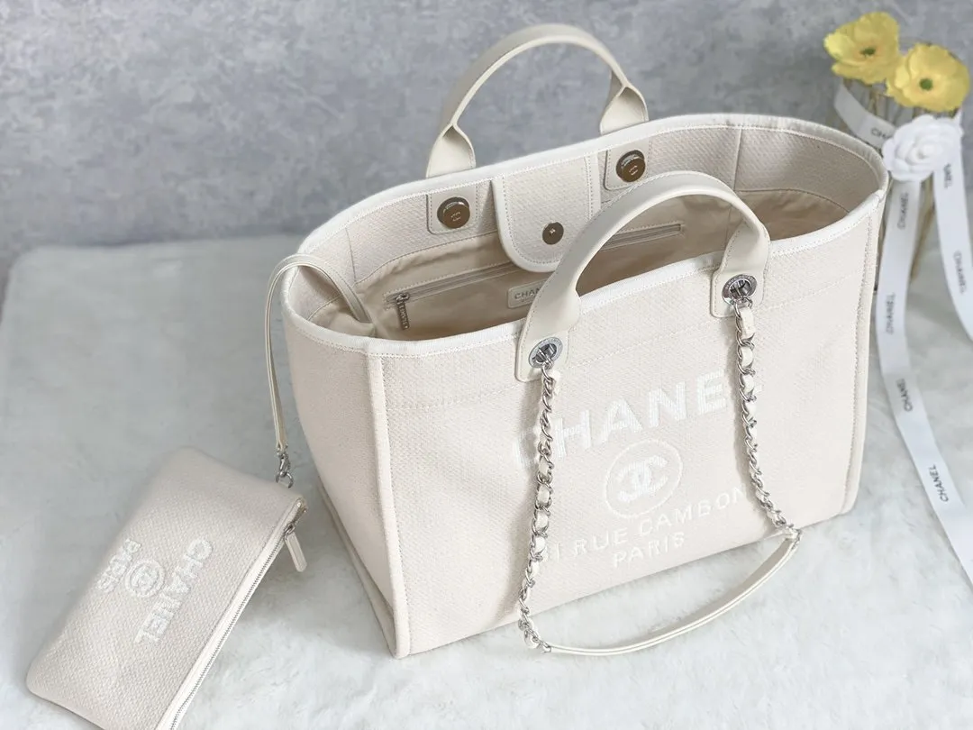 CHLSmall Shopping Bag Silver Hardware Cream For Women, Women&#8217;s Handbags, Shoulder Bags 15.2in/39cm AS3257