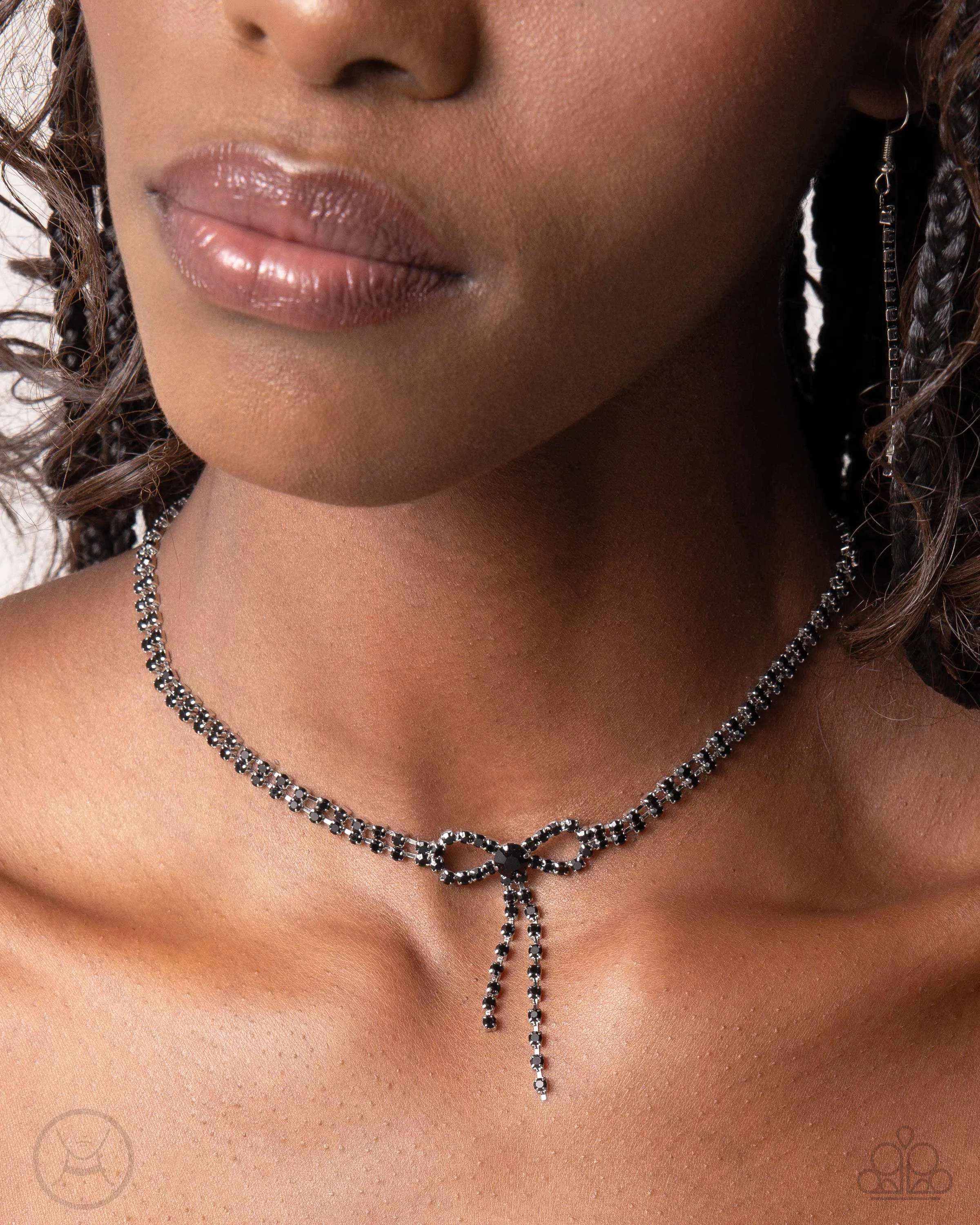 Complete Look - Black Bow Set - Paparazzi Accessories