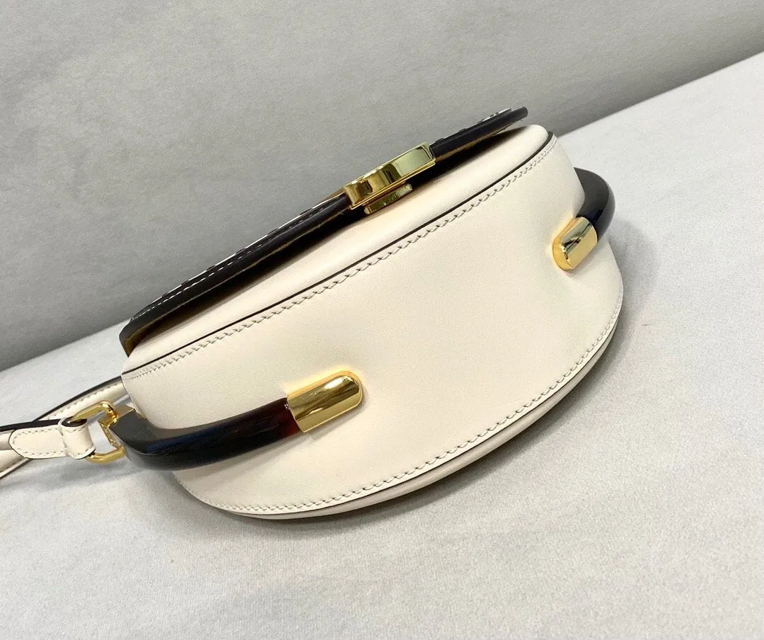 EN   Designer bags by Fendi 058