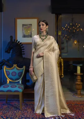 Mesmerising Beige Kanjivaram Silk Saree With Demure Blouse Piece